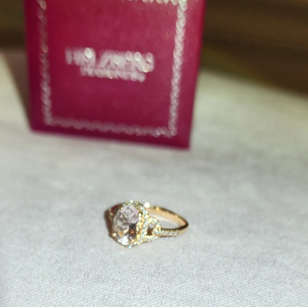 Helzberg Diamonds Pink Morganite - Picture 8 of 12